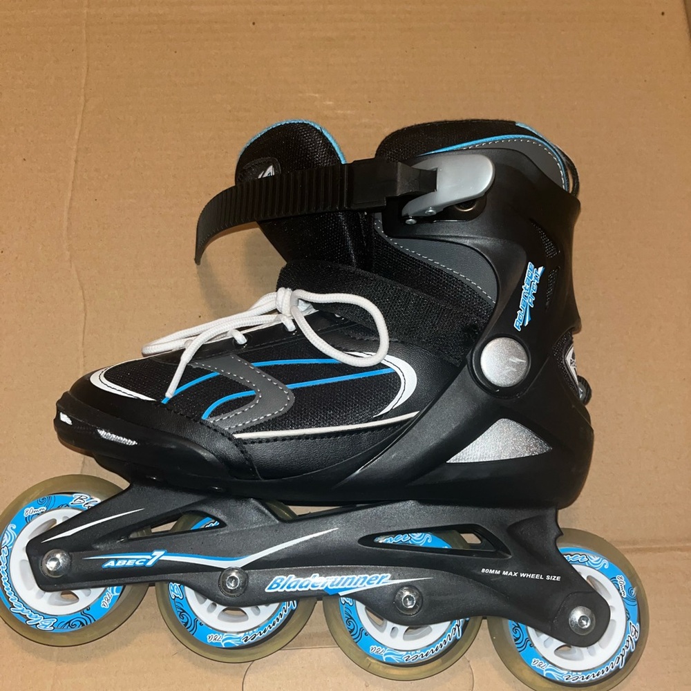 Bladerunner rollerblades, women’s 7, excellent condition
